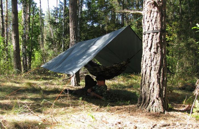 Туристичний тент Naim коричневий