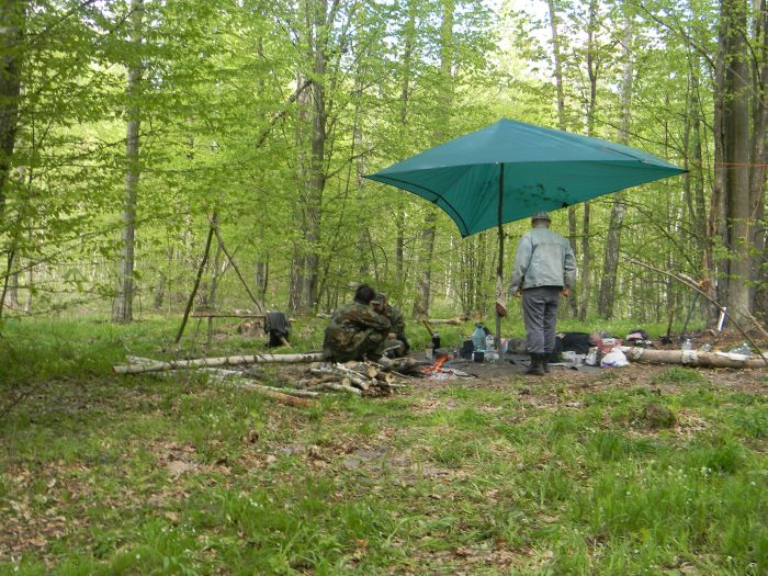 Туристичний тент Naim зелений